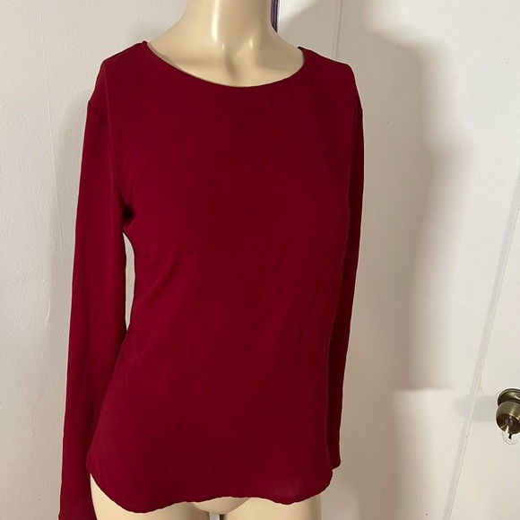 Elegant Red Women's Top - Picture 1 of 4